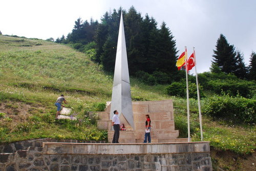 Justicia por la mayor tragedia en la historia del Ejército Español, al fallecer 62 militares que regresaban de su misión en Afganistán, el 26 de mayo de 2003.