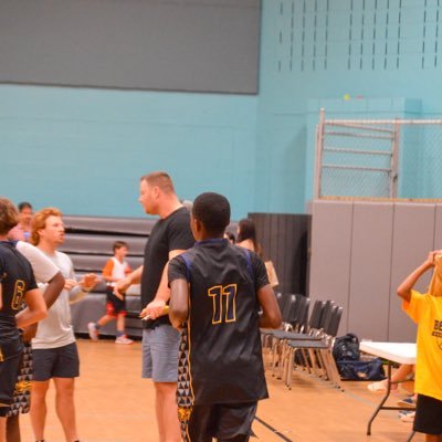 roshaun1kk's profile picture. Roshaun Hamilton | 6’0 160  Naples High School | | SG/SF | C/O 2028 3.5 GPA