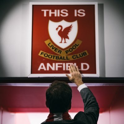 Pharmacist|Photographer|Red @LFC|Aspiring product designer|Multi talented mofo|Outsider🦍