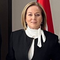 Ayfer Yılmaz (@ayferyilmaztr) 's Twitter Profile Photo Ayfer Yılmaz (@ayferyilmaztr) 's Twitter Profile Photo