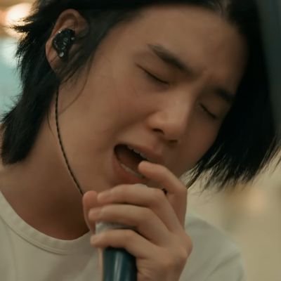 syugaismine's profile picture. || BUY/SELL