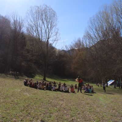 twikerperez's profile picture. amb un punt de tendresa i un de barbaritat