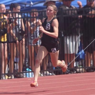 LilliGiddens's profile picture. c/o 2025- PG-SG 4.0gpa- 200m+400m runner