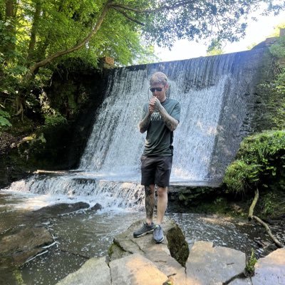 Jord_R96's profile picture. 🫵🖕