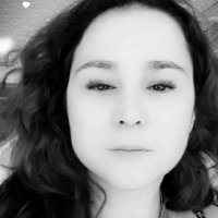 Ella_Tremaine (@jullywing) 's Twitter Profile