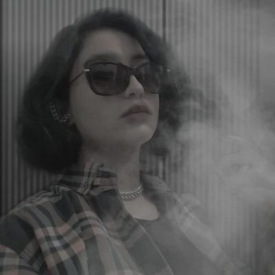کاش بارون بیاد، زجه زدن تو یه روز افتابی خیلی دردناکه ✑