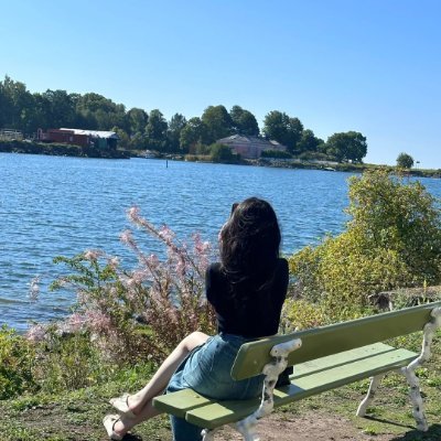 bloodrunner_343's profile picture. Embracing the Joys of Simple Living 🌿