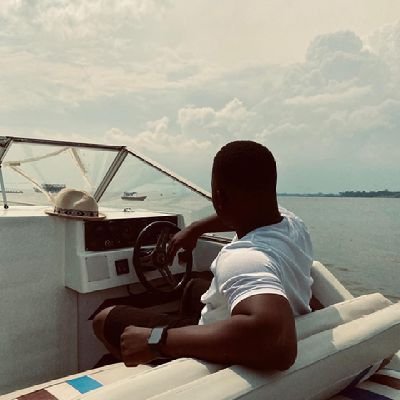 ndeleeya's profile picture. ||FunnyCommentExpert||

What's Good In First Class If My Broskis Can't Sit!!!