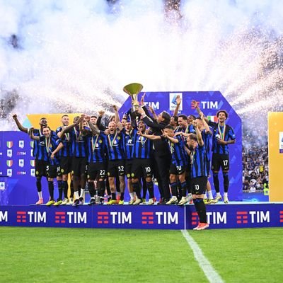 Interista purosangue ! Pronto al confronto per difendere i miei colori🖤💙💪🏻
