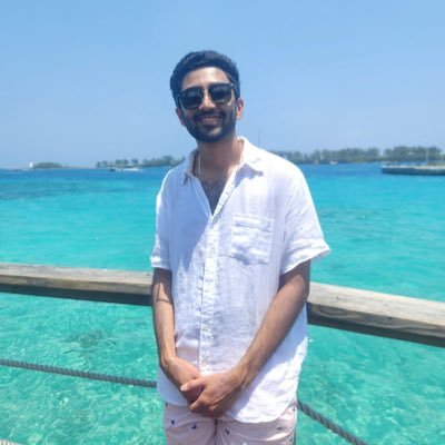 deeppatelmuch's profile picture. 🅱️-)