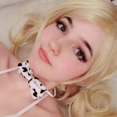INACTIVE- had life ending shock 2022/23, ,im sorry
✨ Welcome! ૮ ・ﻌ・ა ♡ 18+ totally-not-cursed gamer girl/ cosplayer ✧🔥✧ ⇩