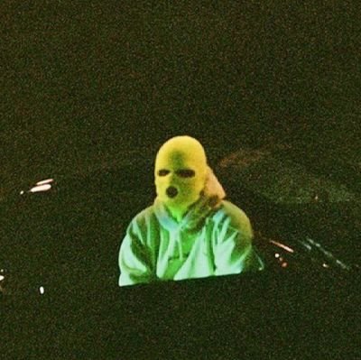 randomnumber9_'s profile picture. 