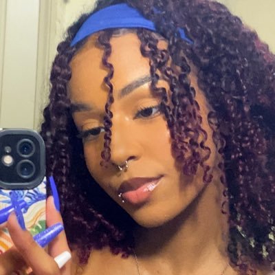 sthephanyyy__'s profile picture. https://t.co/G8PdNgCoD9