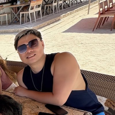 drr1e's profile picture. INTJ, How I wish I was photogenic. 🥴  Nothing professional here, go to my LinkedIn. 😛