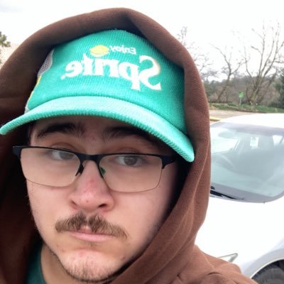 carlostorta77's profile picture. I'm here I guess...