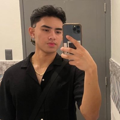 RI9UE's profile picture. 