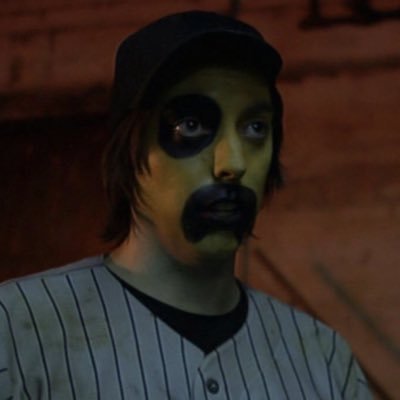 what_are_w0rds's profile picture. it gets stranger