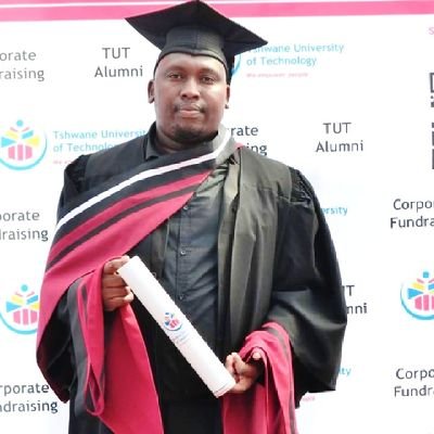 2 and Hope : TUT ALUMNI 👨🏾🎓. FORMER SASCO CHAIRPERSON TUT MBOMBELA,Former REC ,Former SRC AND CURRENTLY ANCYL MEMBER AND ANC 🖤💚💛