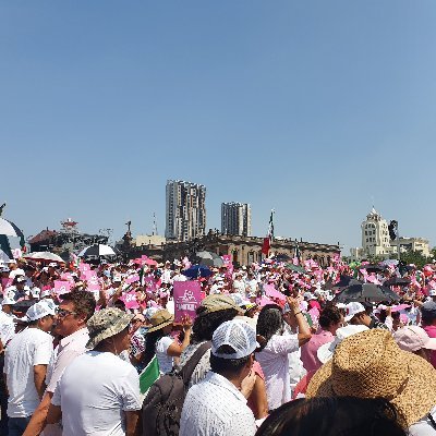 MÉXICO RESISTE
¡¡Democracia, División de Poderes y Federalismo con LIBERTADES!!
Una prosperidad verdadera y sostenible.
#FuerzaRosa #SoyResistencia