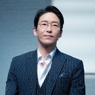 53V3N_777's profile picture. 문화즐김이