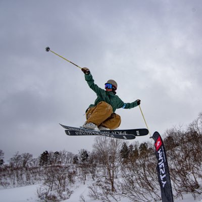 奥美濃ホームのアラフォーフリースキー3年生🎿インラインスケートも始めました😋🔥ルービックキューブも子供と始めました🍥