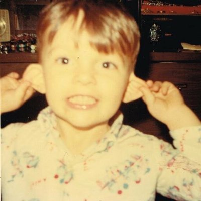 labboypro's profile picture. I emit words.
I use labboypro at a few Twitter alternatives as well.