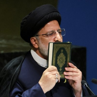 ShahMood's profile picture. There are worlds beyond the Horizon...