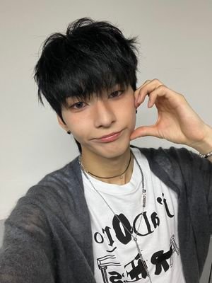 gaonrizz's profile picture. - gaon's lover | 230811 + 230422 gaon enjoyer |@quakjiseode back up account