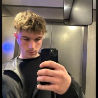 . (@qntnn_) 's Twitter Profile