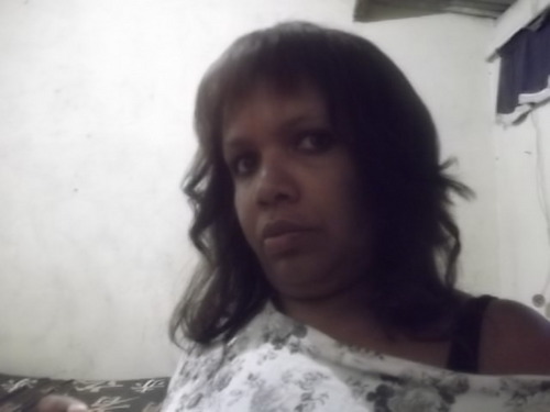eu sou uma pesssoal muito divertida  tenho varios amigos