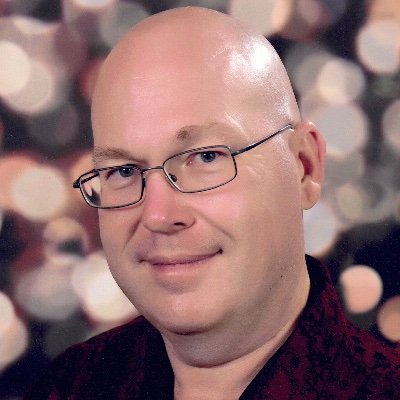 Engineer, Developer, Podcaster. Described as a Dreamy Narrator with great pipes, and the David Attenborough of disasters. Can be found at the website below ❤️