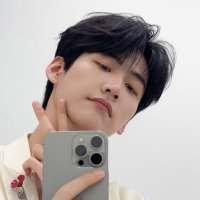 _ChanᶻʰᵒᵘKeyu_(@lilzhou__) 's Twitter Profile Photo