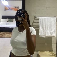 IamphiaSofia's profile picture. Error : Bio unavailable