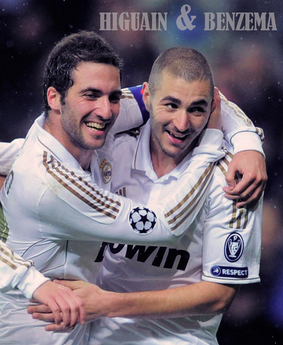 Página dedicada a Gonzalo Higuaín @G_higuain (Jugador del Napoles) y Karim Benzema (Real Madrid)