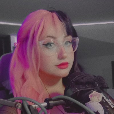 _HimikoDen_'s profile picture. Content creator - Gamer - Artisan