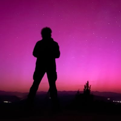 Hugo_MM19's profile picture. Vaig trobar companys ; Aprenguérem terra i poble ; Vam entendre llibertat