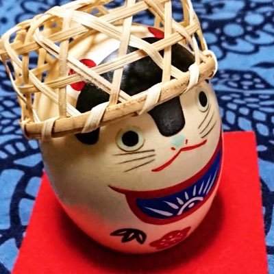 okazoo4's profile picture. おもに #メシ 🍚、#猫 (タビ&シマ) 🐈、#読書 📖、#楽器 🎸のことなどつぶやいたりなんだり…。あと、DMはいらないです。