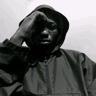 sushinicko's profile picture. F             O                     R                    E               X