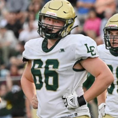 Albion Freshman, T/G/C, 🤼23 State Placer, 6’0, 230, 3.4 GPA, ‘24 State Champ 📞 517-257-3089 Check out my highlight - https://t.co/pC01BGPIlX