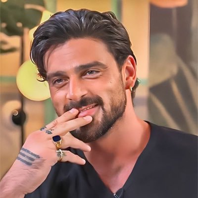 michelemorronej's profile picture. 😍