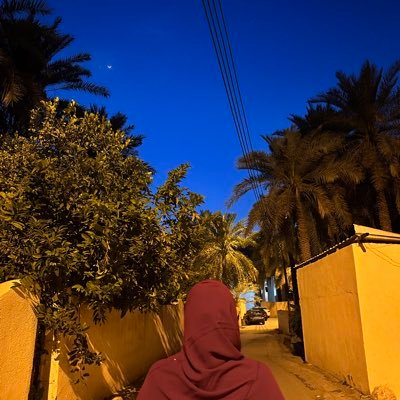 «ما أنا في الدّنيا إلا كراكبٍ استظلّ تحتَ شجرةٍ؛ ثُمّ راحَ وتركَها»