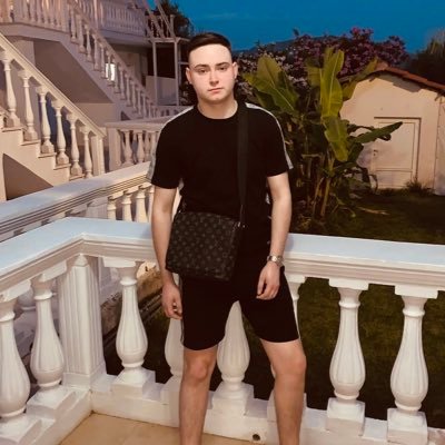Manager Director of HRH.Ex PA to P Diddy, Ghislane Maxwell, R Kelly and Princess Diana. Ex Racist, proud member of the LGTBQ+ community. Part time piano player