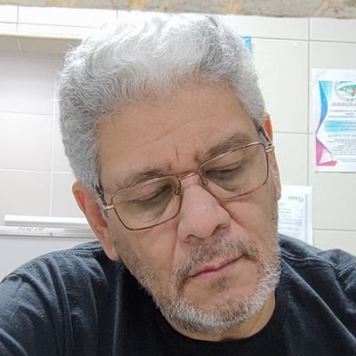 Me he mudado a mi cuenta original. Si usted gusta puede seguirme en @DrDark_Angel