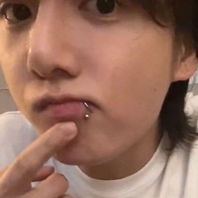 olddaeng's profile picture. tweets auto depreciativos e adoração a min yoongi