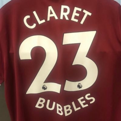 WHUFC ⚒ COYI 🏆 Positive & empathetic. Passionate about mental health. Mental health and Wellbeing Champion. #MHFA #FND #Dementia