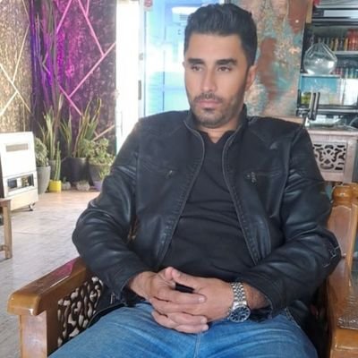 R12Shams's profile picture. 