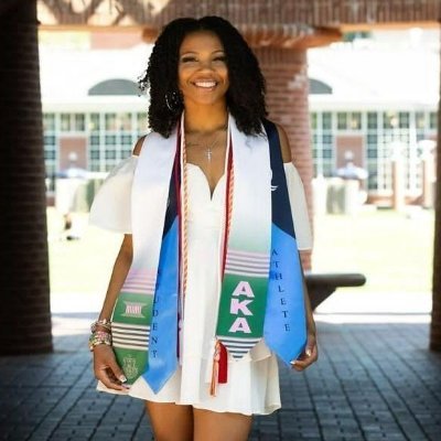 QU School of Communications '24 | GRAD NC A&T 🐶💙💛 WBB Class of '26 | Broadcast Journalist | ΞO - Alpha Kappa Alpha Sorority, Inc., PoetiK Just1ic3 🩷💚