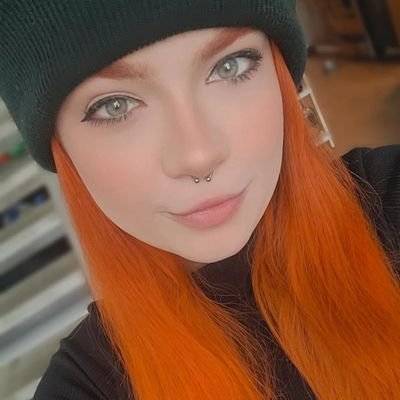 ā¢Illustratorā¢Streamerā¢Goblin Creatureā¢Chronically Ch-ill-