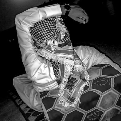 vanshooz's profile picture. La tahzan Innallaha ma'ana..
