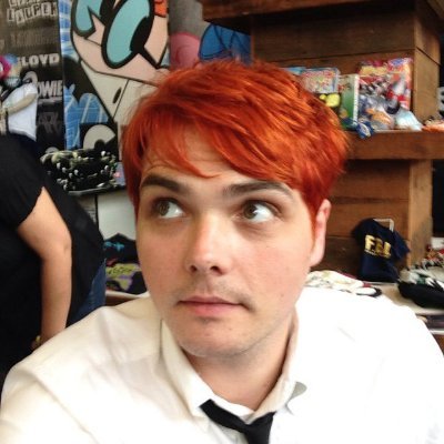 ran by a real adult person 💙 hourly gifs and pictures of Gerard Way from the years of his solo career, both on stage and off 💙
